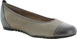 Munro Henlee -Englin's Fine Footwear munro henlee taupe shimmer pewter kid m183448 85296.1522422780