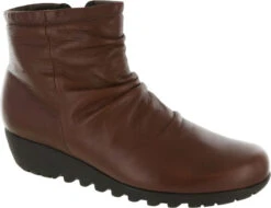 Munro Riley -Englin's Fine Footwear munro riley tobacco leather m592041 94943.1579638684