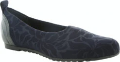 Munro Iriana -Englin's Fine Footwear munro womens iriana navy stretch floral m183397 49682.1539733723