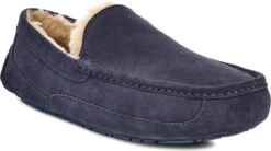 UGG Men's Ascot -Englin's Fine Footwear ugg mens ascot true navy 1101110 tnvy 16856.1696284875