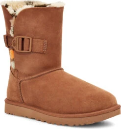 UGG Women's Bailey Buckle Cali Collage 7 UGG Women's Bailey Buckle Cali Collage -Englin's Fine Footwear ugg womens bailey buckle cali collage chestnut olive 1122720 ctol 34198.1611610212