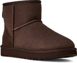 UGG Women's Classic Mini II -Englin's Fine Footwear ugg womens classic mini ii dusted cocoa 1016222 ddc 53506.1760723742