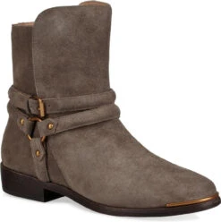 UGG Women's Kelby -Englin's Fine Footwear ugg womens kelby mouse 1019151 mse 45432.1502891503